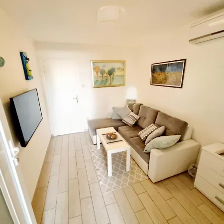 Biba Apartment *