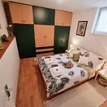 Biba Apartman Petrčane